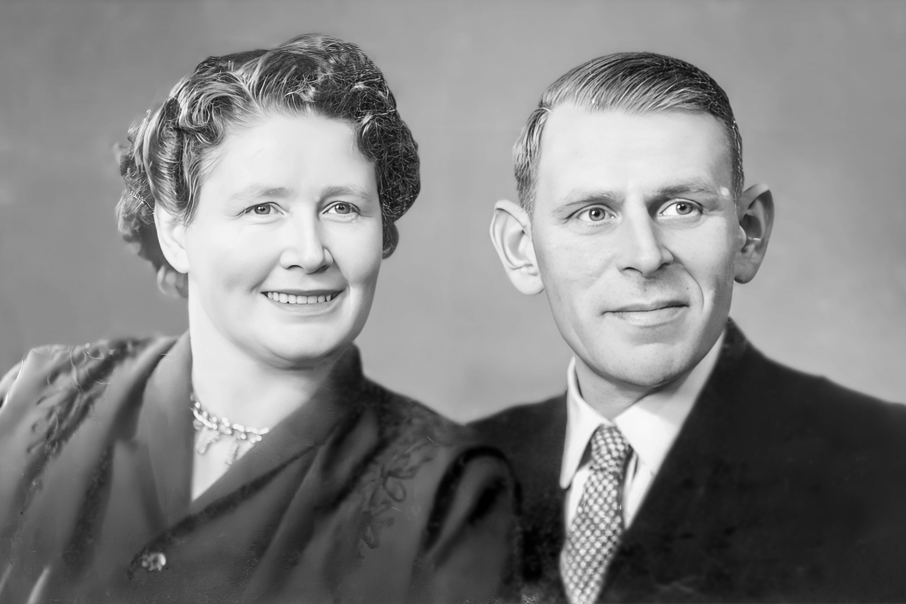 Grandparents-Mono